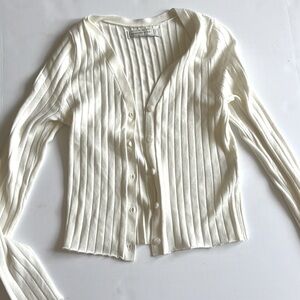 Abercrombie and fitch white cardigan